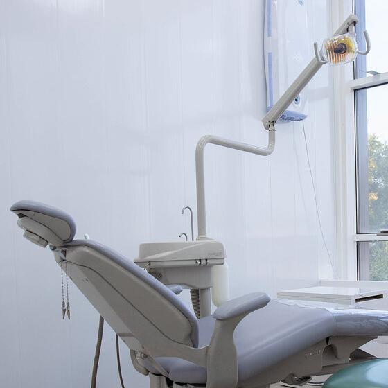 Добрый стоматолог